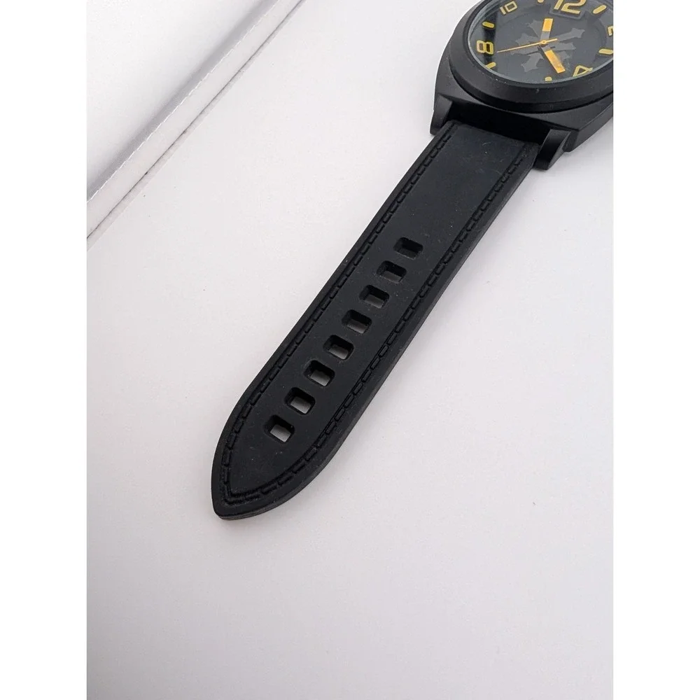 Zoo York Men's Watch‎ 50mm Case Black Silicone Band- New Battery